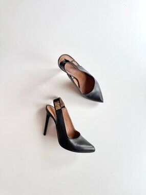 GIVENCHY Black Leather Gold Shark Lock Slingback Pointed Toe Pumps, Size 36